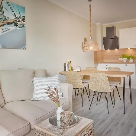 Little Harbourside هايليغنهافن